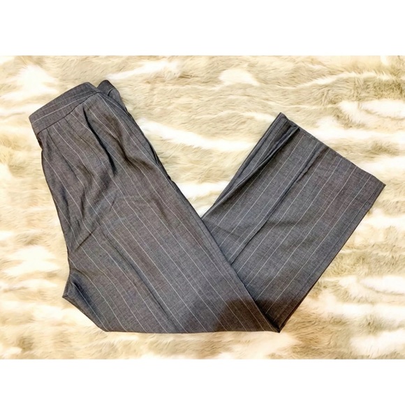 Ellen Tracy Pants - ELLEN TRACY Gray Pinstripe Trousers